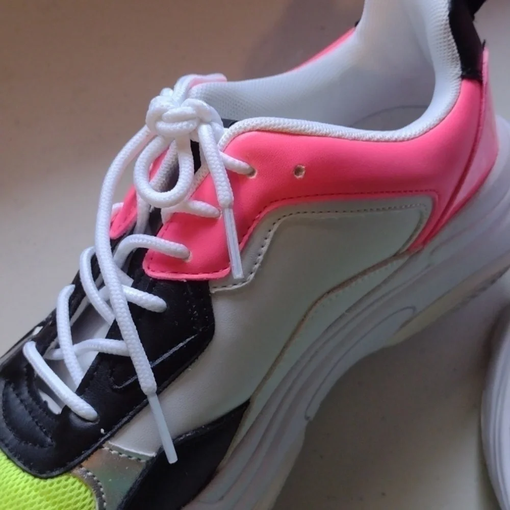 Guess Sneakers size 10 multi-colored pink yellow black